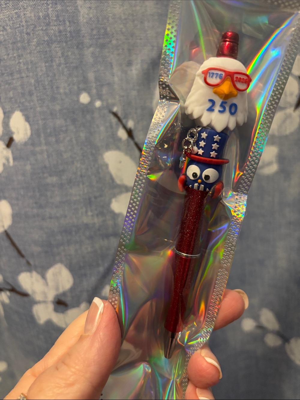 Red Glitter Patriotic Novelty Pen with Eagle Topper
